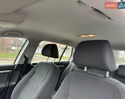 Серый Фольксваген Гольф, объемом двигателя 1.4 л и пробегом 233 тыс. км за 7500 $, фото 22 на Automoto.ua