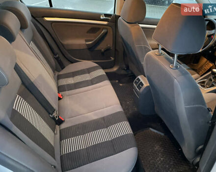 Сірий Фольксваген Гольф, об'ємом двигуна 1.6 л та пробігом 203 тис. км за 5700 $, фото 22 на Automoto.ua