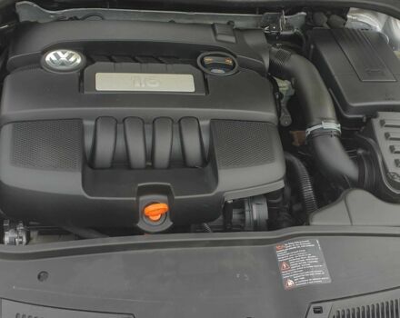 Серый Фольксваген Гольф, объемом двигателя 1.6 л и пробегом 249 тыс. км за 6500 $, фото 1 на Automoto.ua