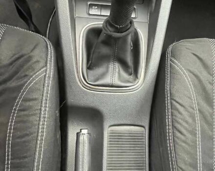 Серый Фольксваген Гольф, объемом двигателя 1.6 л и пробегом 320 тыс. км за 5500 $, фото 7 на Automoto.ua