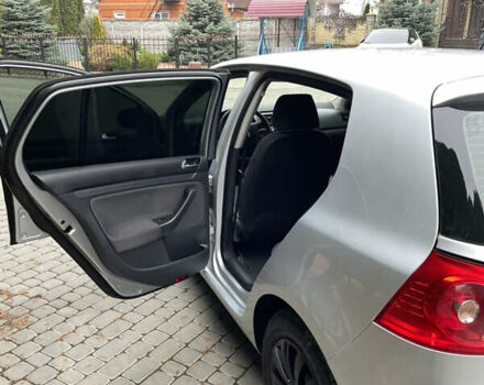 Сірий Фольксваген Гольф, об'ємом двигуна 1.39 л та пробігом 201 тис. км за 5400 $, фото 7 на Automoto.ua