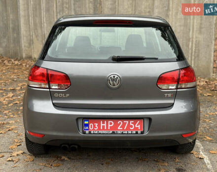Серый Фольксваген Гольф, объемом двигателя 1.4 л и пробегом 217 тыс. км за 6300 $, фото 13 на Automoto.ua