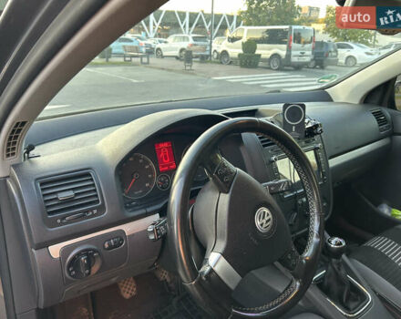 Сірий Фольксваген Гольф, об'ємом двигуна 1.39 л та пробігом 241 тис. км за 6199 $, фото 20 на Automoto.ua