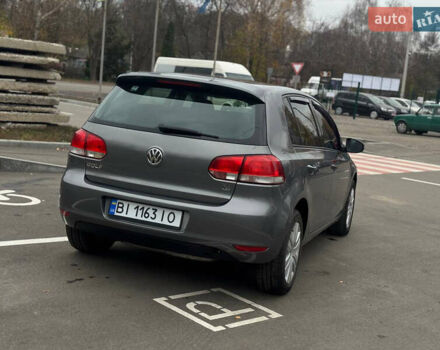 Серый Фольксваген Гольф, объемом двигателя 1.6 л и пробегом 231 тыс. км за 7400 $, фото 26 на Automoto.ua