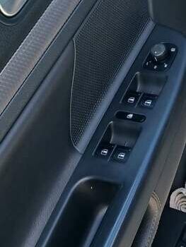 Сірий Фольксваген Гольф, об'ємом двигуна 1.4 л та пробігом 202 тис. км за 8100 $, фото 11 на Automoto.ua