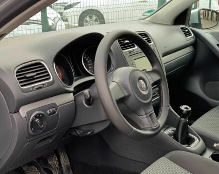 Серый Фольксваген Гольф, объемом двигателя 1.4 л и пробегом 228 тыс. км за 6899 $, фото 9 на Automoto.ua