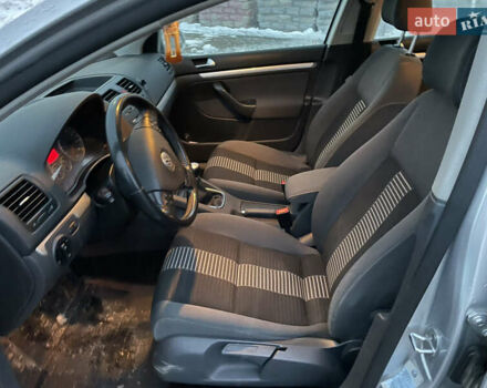 Сірий Фольксваген Гольф, об'ємом двигуна 1.6 л та пробігом 203 тис. км за 5700 $, фото 15 на Automoto.ua
