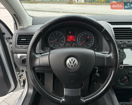 Серый Фольксваген Гольф, объемом двигателя 1.4 л и пробегом 249 тыс. км за 5900 $, фото 31 на Automoto.ua