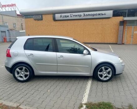 Серый Фольксваген Гольф, объемом двигателя 1.6 л и пробегом 240 тыс. км за 6500 $, фото 3 на Automoto.ua