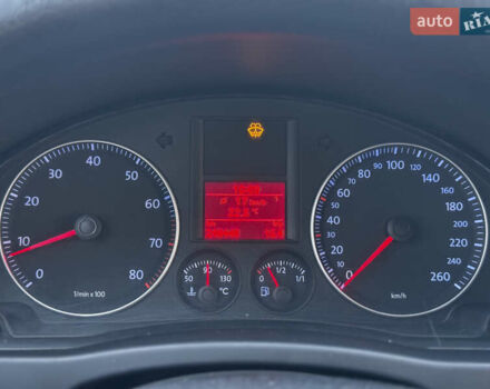 Серый Фольксваген Гольф, объемом двигателя 1.6 л и пробегом 248 тыс. км за 7200 $, фото 64 на Automoto.ua