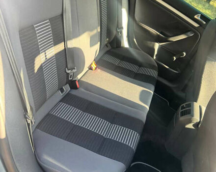 Сірий Фольксваген Гольф, об'ємом двигуна 1.6 л та пробігом 250 тис. км за 6799 $, фото 69 на Automoto.ua