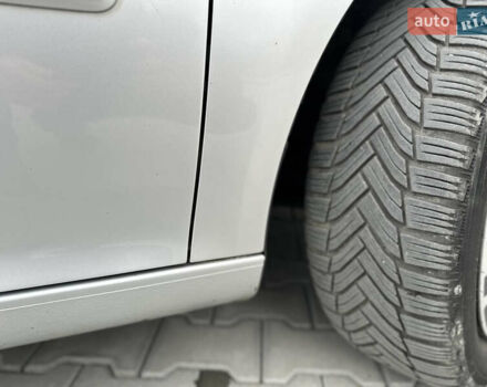 Серый Фольксваген Гольф, объемом двигателя 1.4 л и пробегом 249 тыс. км за 5900 $, фото 21 на Automoto.ua