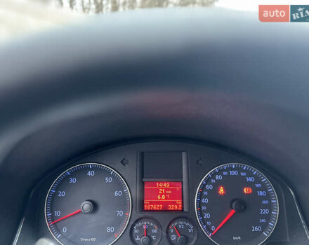 Сірий Фольксваген Гольф, об'ємом двигуна 1.6 л та пробігом 167 тис. км за 6550 $, фото 27 на Automoto.ua