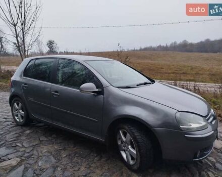 Сірий Фольксваген Гольф, об'ємом двигуна 1.4 л та пробігом 300 тис. км за 4700 $, фото 1 на Automoto.ua