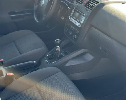 Серый Фольксваген Гольф, объемом двигателя 1.4 л и пробегом 217 тыс. км за 5450 $, фото 6 на Automoto.ua