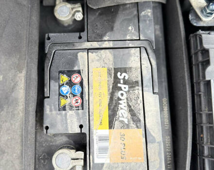 Серый Фольксваген Гольф, объемом двигателя 1.6 л и пробегом 227 тыс. км за 6300 $, фото 31 на Automoto.ua