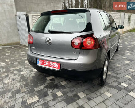 Сірий Фольксваген Гольф, об'ємом двигуна 1.6 л та пробігом 167 тис. км за 6550 $, фото 4 на Automoto.ua