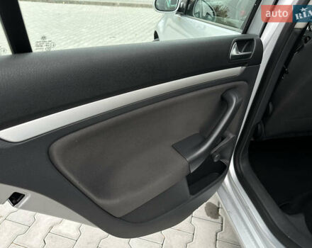 Серый Фольксваген Гольф, объемом двигателя 1.4 л и пробегом 249 тыс. км за 5900 $, фото 47 на Automoto.ua