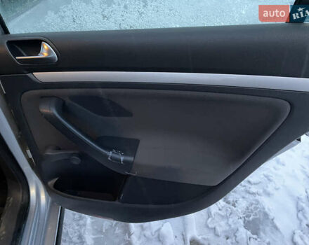 Сірий Фольксваген Гольф, об'ємом двигуна 1.6 л та пробігом 203 тис. км за 5700 $, фото 23 на Automoto.ua