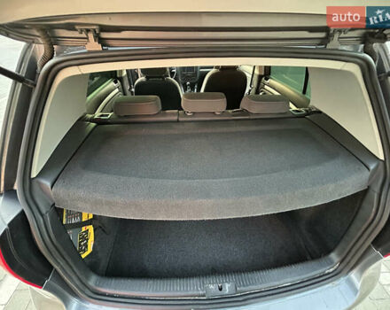 Сірий Фольксваген Гольф, об'ємом двигуна 1.39 л та пробігом 241 тис. км за 6199 $, фото 11 на Automoto.ua