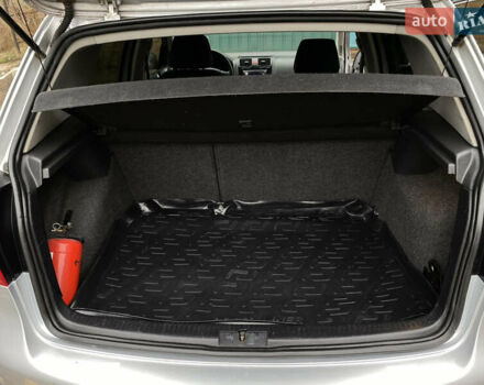 Сірий Фольксваген Гольф, об'ємом двигуна 1.39 л та пробігом 201 тис. км за 5400 $, фото 17 на Automoto.ua