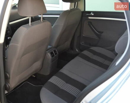 Сірий Фольксваген Гольф, об'ємом двигуна 1.6 л та пробігом 162 тис. км за 7200 $, фото 20 на Automoto.ua