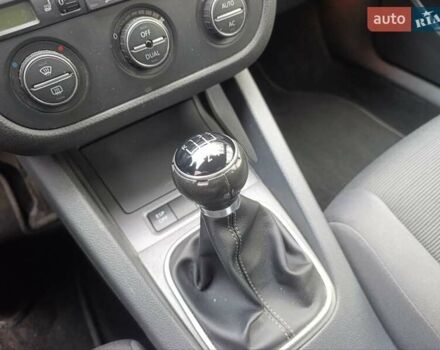 Серый Фольксваген Гольф, объемом двигателя 1.6 л и пробегом 280 тыс. км за 6500 $, фото 15 на Automoto.ua