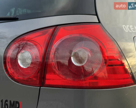 Серый Фольксваген Гольф, объемом двигателя 1.6 л и пробегом 170 тыс. км за 6600 $, фото 21 на Automoto.ua