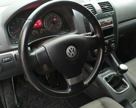 Серый Фольксваген Гольф, объемом двигателя 1.6 л и пробегом 240 тыс. км за 6150 $, фото 13 на Automoto.ua