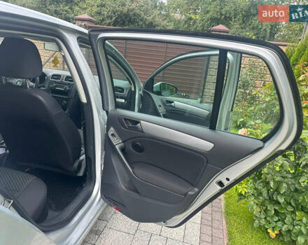 Серый Фольксваген Гольф, объемом двигателя 0 л и пробегом 180 тыс. км за 6800 $, фото 6 на Automoto.ua