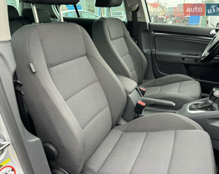 Сірий Фольксваген Гольф, об'ємом двигуна 1.4 л та пробігом 217 тис. км за 7800 $, фото 34 на Automoto.ua