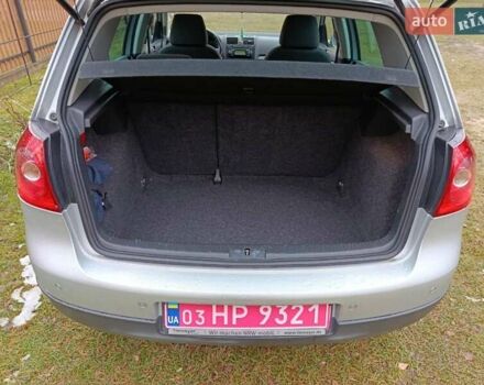 Серый Фольксваген Гольф, объемом двигателя 1.6 л и пробегом 192 тыс. км за 5799 $, фото 28 на Automoto.ua