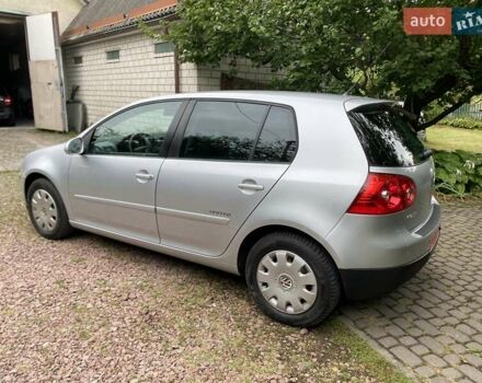 Серый Фольксваген Гольф, объемом двигателя 1.39 л и пробегом 223 тыс. км за 5750 $, фото 8 на Automoto.ua