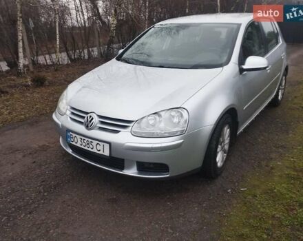 Серый Фольксваген Гольф, объемом двигателя 1.6 л и пробегом 270 тыс. км за 5500 $, фото 5 на Automoto.ua