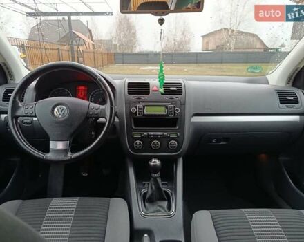 Серый Фольксваген Гольф, объемом двигателя 1.6 л и пробегом 192 тыс. км за 5799 $, фото 22 на Automoto.ua