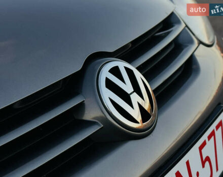 Сірий Фольксваген Гольф, об'ємом двигуна 1.6 л та пробігом 170 тис. км за 6600 $, фото 8 на Automoto.ua