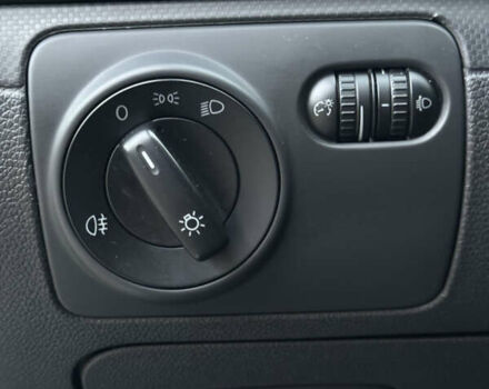 Серый Фольксваген Гольф, объемом двигателя 1.6 л и пробегом 232 тыс. км за 6799 $, фото 35 на Automoto.ua