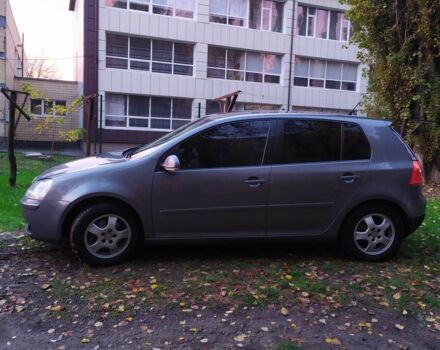 Серый Фольксваген Гольф, объемом двигателя 1.6 л и пробегом 240 тыс. км за 6150 $, фото 7 на Automoto.ua