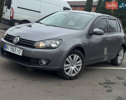 Серый Фольксваген Гольф, объемом двигателя 1.6 л и пробегом 231 тыс. км за 7400 $, фото 2 на Automoto.ua
