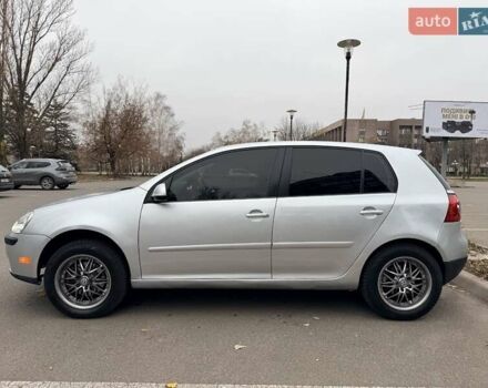 Серый Фольксваген Гольф, объемом двигателя 2.5 л и пробегом 247 тыс. км за 5700 $, фото 1 на Automoto.ua