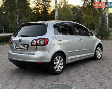 Серый Фольксваген Гольф, объемом двигателя 1.6 л и пробегом 248 тыс. км за 7200 $, фото 2 на Automoto.ua