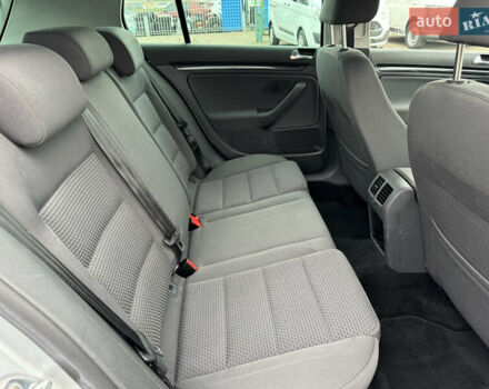 Сірий Фольксваген Гольф, об'ємом двигуна 1.4 л та пробігом 217 тис. км за 7800 $, фото 28 на Automoto.ua