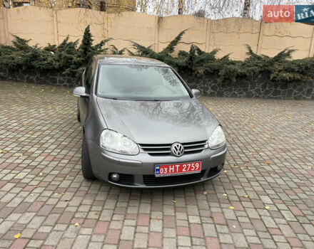 Серый Фольксваген Гольф, объемом двигателя 1.6 л и пробегом 177 тыс. км за 6850 $, фото 3 на Automoto.ua