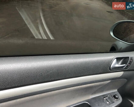 Серый Фольксваген Гольф, объемом двигателя 1.6 л и пробегом 284 тыс. км за 5100 $, фото 7 на Automoto.ua