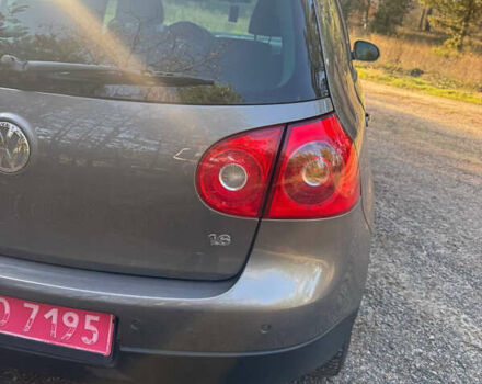 Сірий Фольксваген Гольф, об'ємом двигуна 1.6 л та пробігом 250 тис. км за 6799 $, фото 23 на Automoto.ua