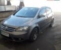 Сірий Фольксваген Гольф, об'ємом двигуна 1.39 л та пробігом 300 тис. км за 6500 $, фото 4 на Automoto.ua