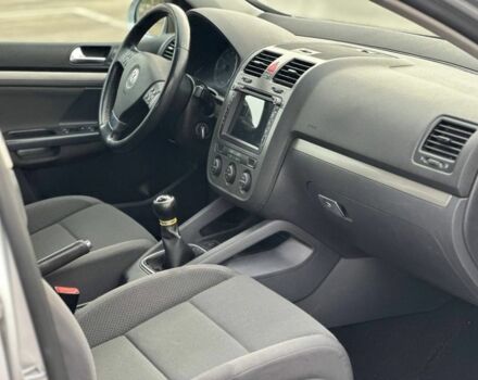 Сірий Фольксваген Гольф, об'ємом двигуна 1.4 л та пробігом 190 тис. км за 6350 $, фото 6 на Automoto.ua