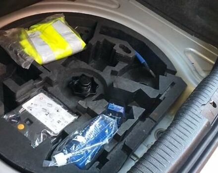 Сірий Фольксваген Гольф, об'ємом двигуна 1.6 л та пробігом 228 тис. км за 6500 $, фото 22 на Automoto.ua