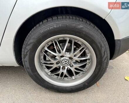 Серый Фольксваген Гольф, объемом двигателя 2.5 л и пробегом 247 тыс. км за 5700 $, фото 18 на Automoto.ua