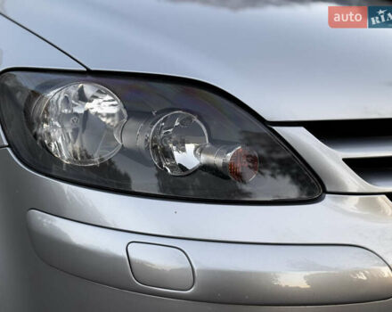 Серый Фольксваген Гольф, объемом двигателя 1.6 л и пробегом 248 тыс. км за 7200 $, фото 9 на Automoto.ua